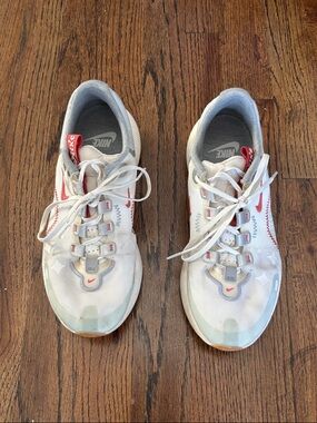 Nike White Athletic Sneakers with Red Accents